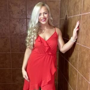 Meet your Posher, Jasmina